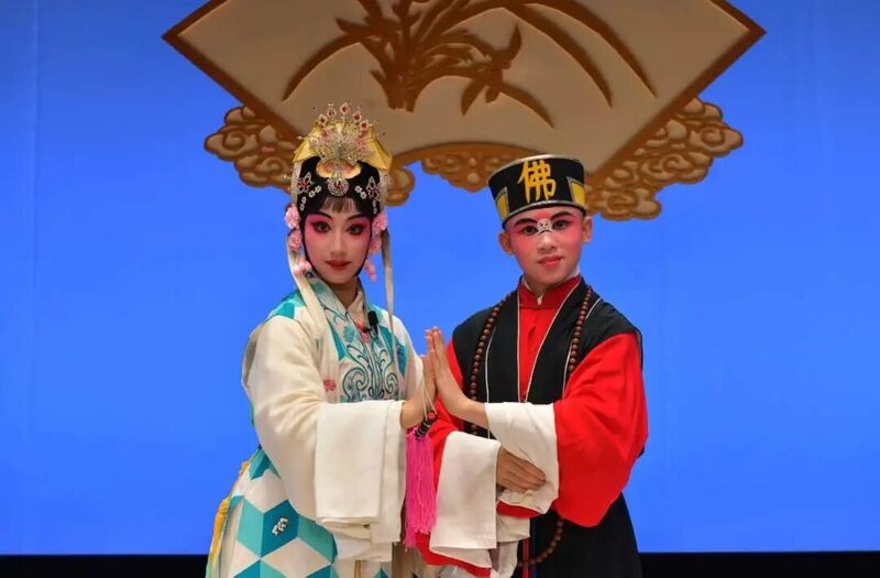 永嘉昆剧团送戏下乡演出