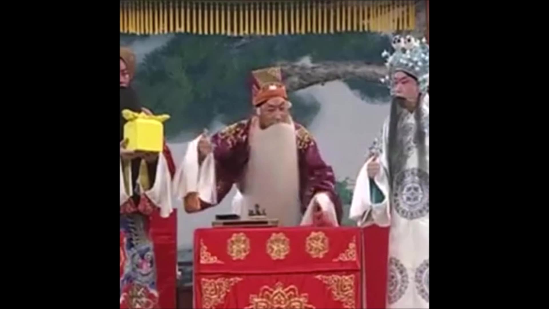 昆曲《如是观·交印》演出剧照（倪传钺饰宗泽）