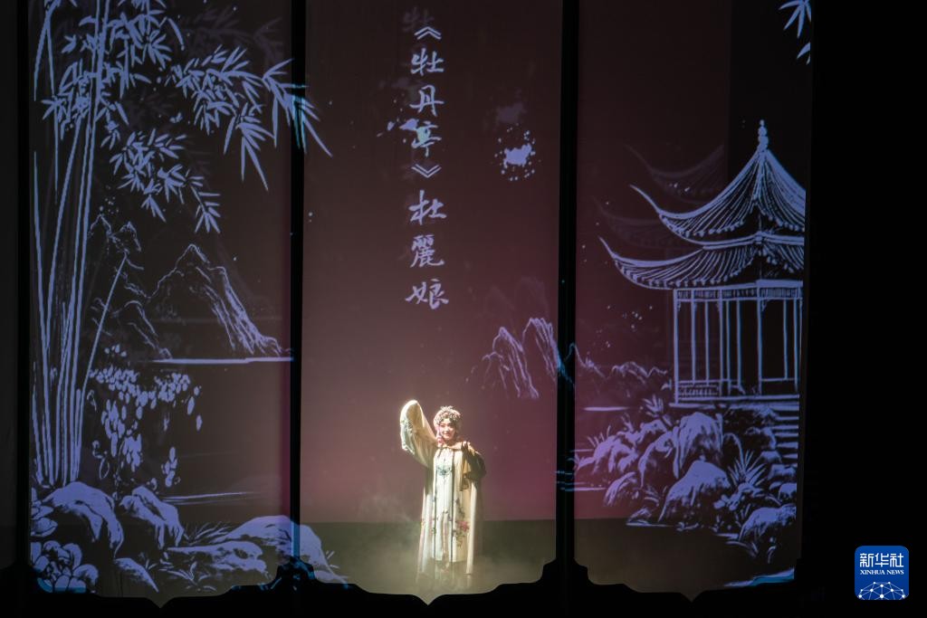 沉浸式昆剧《湘遇·湘昆》演出（杜丽娘，湖南省昆剧团古典剧场）