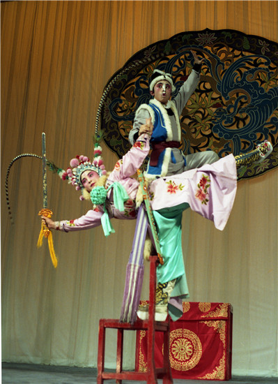 年少的王芝泉（武旦扮相）
